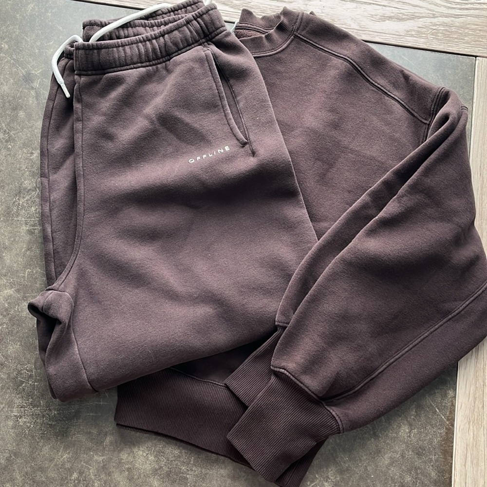 Offline by aerie sweat set